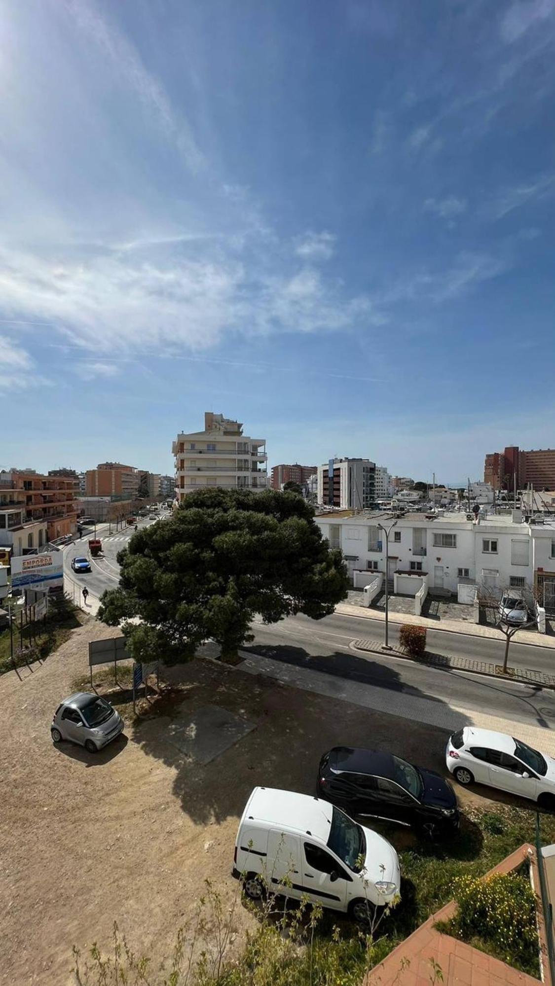 Apartamento Acogedor Con Piscina En Santa Margarita Roses Exterior photo